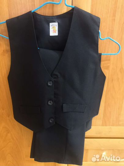 Костюм на мальчика праздничный