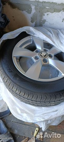 Колеса r 15 летние на шкоду рапид и Кия Рио
