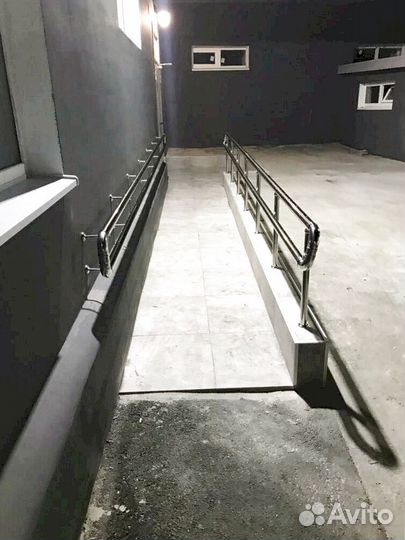 Перила в частный дом из нержавеющей стали