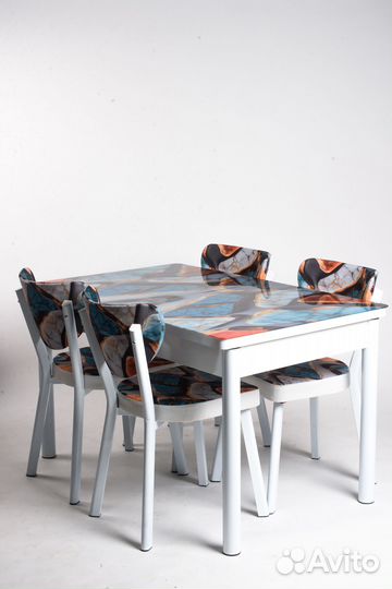 Комплект. 6 шт стулья и стол раскладной