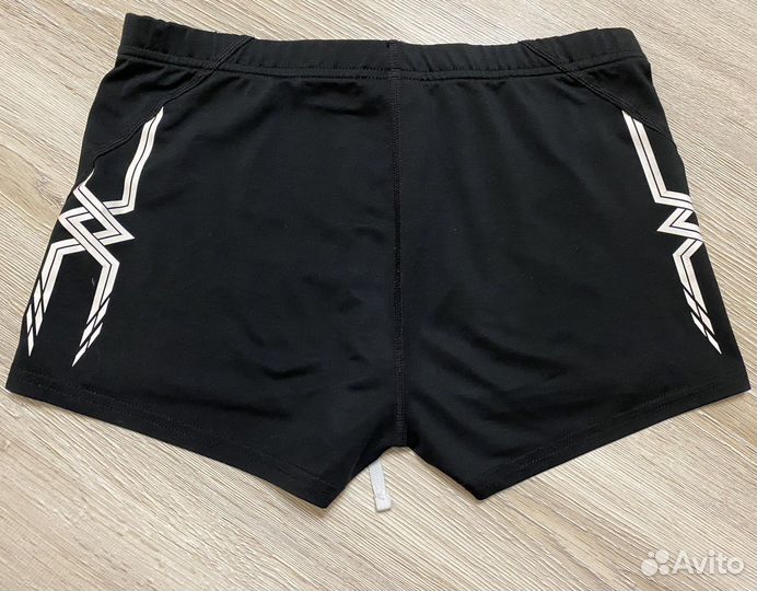 Волейбольные шорты mizuno