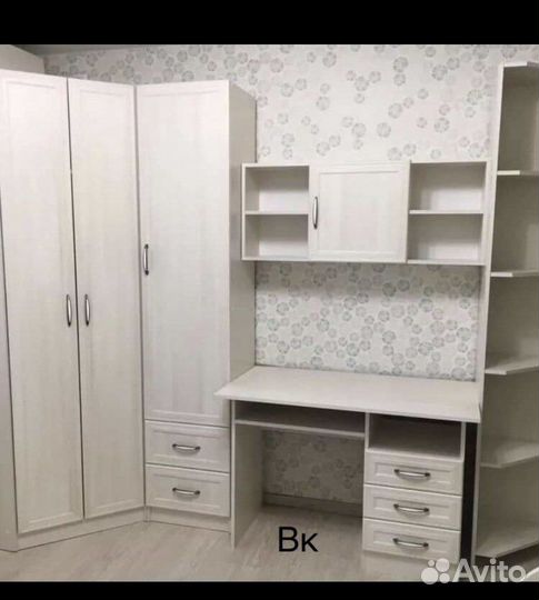 Письменный стол Колибри