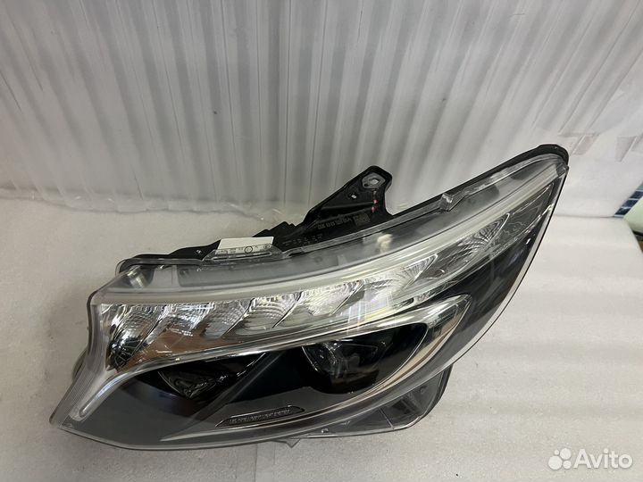 Фара левая Mercedes 447 LED