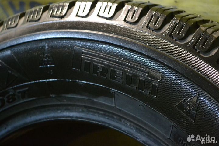 Pirelli Winter Carving Edge 235/65 R17