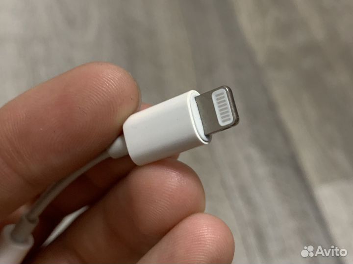Переходник AUX на iPhone Оригинал