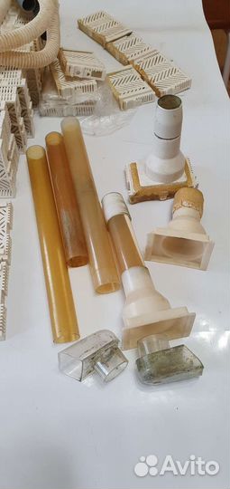 Фальшдно для аквариума