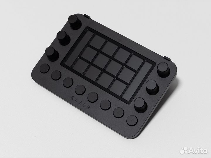 Razer Stream Controller (Loupedeck Live)