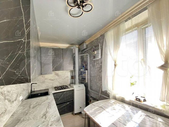 2-к. квартира, 47,2 м², 1/3 эт.