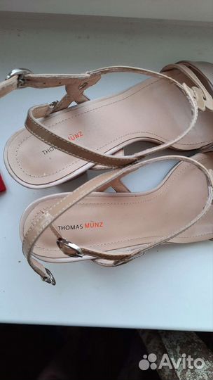 Босоножки новые кожа 40