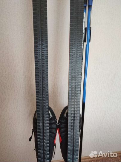 Беговые лыжи