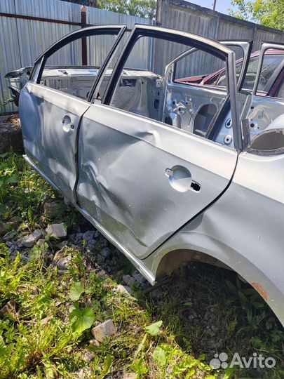 Дверь volkswagen polo 5