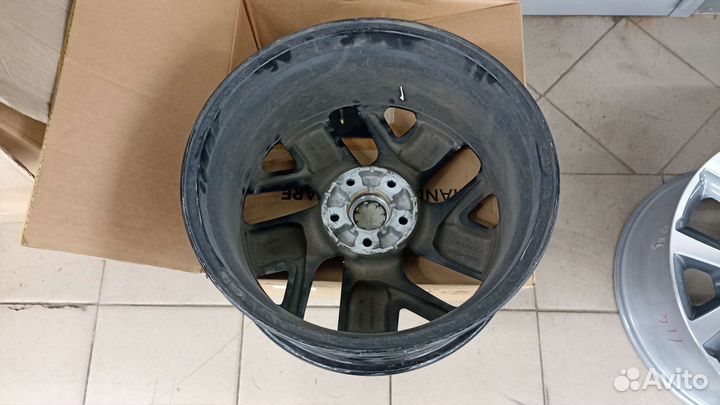 Диск литой R18 Kia Sorento 4