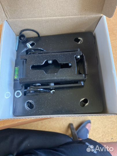 Кронштейн от 10 до 32 дюймов