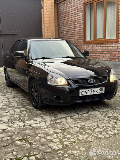 Сиденья на priora 2