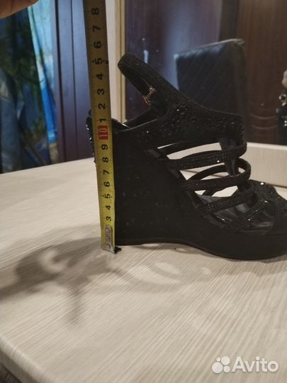 Босоножки Karanfil 35 р-р