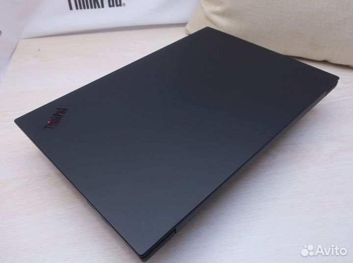 Lenovo ThinkPad P1 Gen.3 Core-I9, 32, 512, FHD