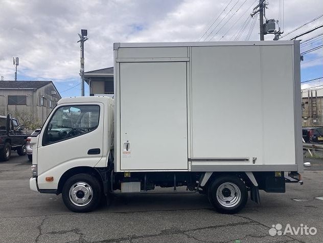 Промтоварный фургон Toyota ToyoAce, 2019