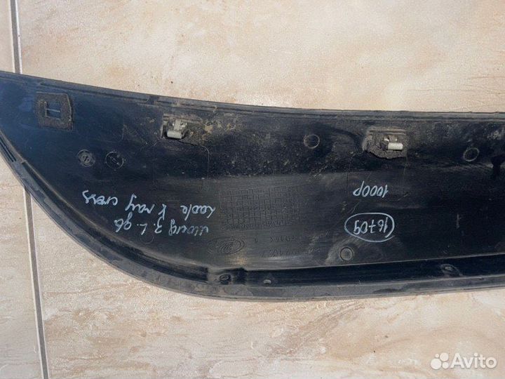 Молдинг двери задний левый LADA X Ray Cross С 2018