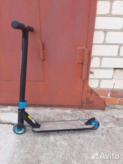 Трюковой самокат