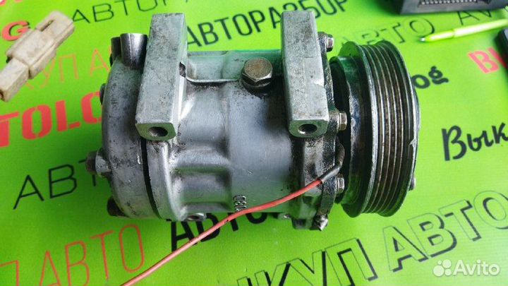 Компрессор кондиционера Mercedes Vito