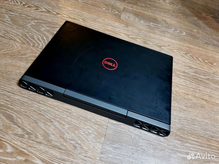 Ноутбук dell