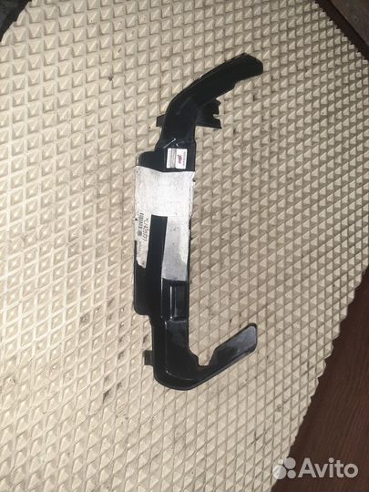 Mercedes W222 AMG Кожух насадки глушителя правый