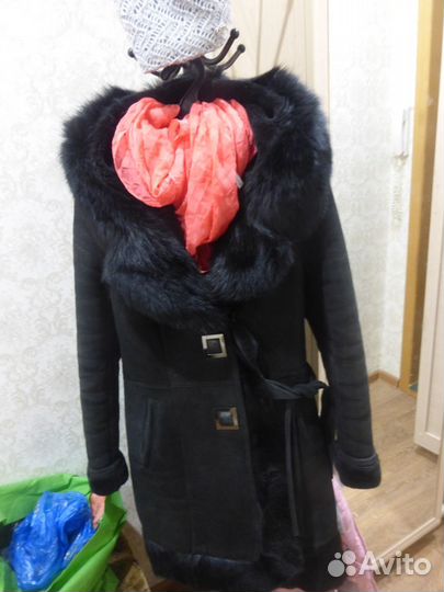 Продам дубленку женскую