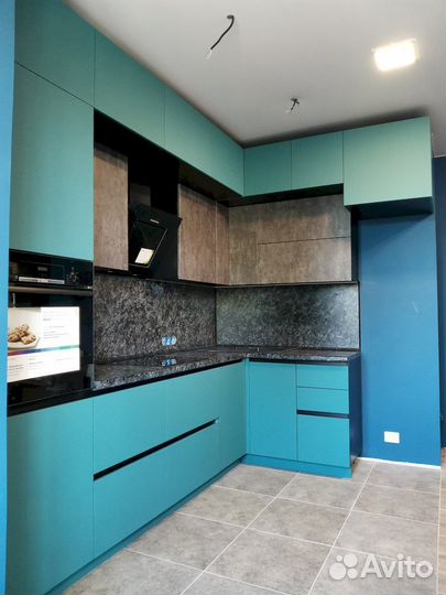 Кухня с антресолями (реальная цена) кс07 21026