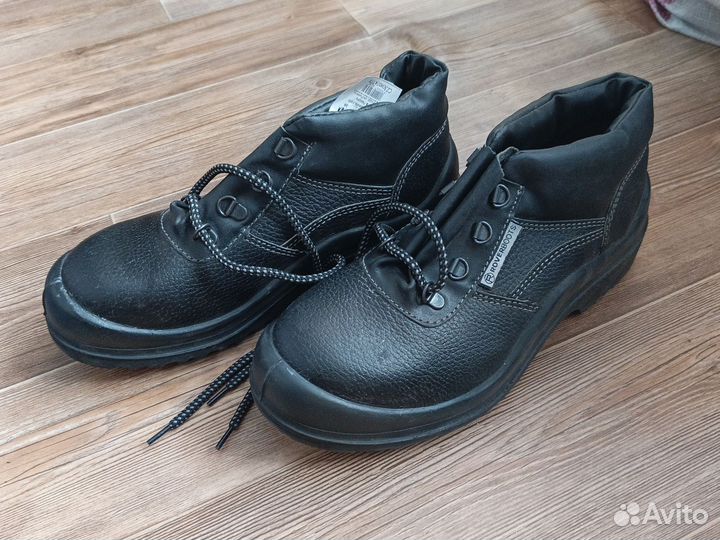 Спецобувь летняя. Костюм 2ка лето. Штаны ватники