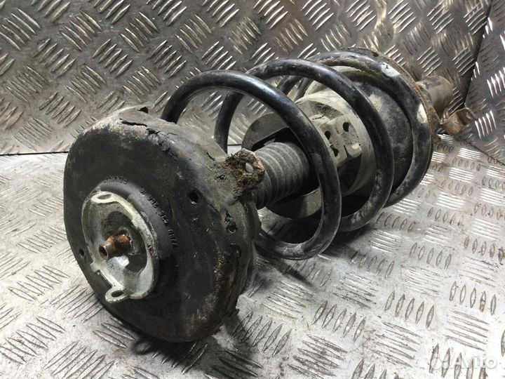 Стойка передняя левая Renault Scenic F4R747 F4R747