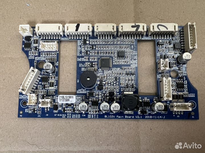 Запчасти робота пылесоса Redmond RV-R450