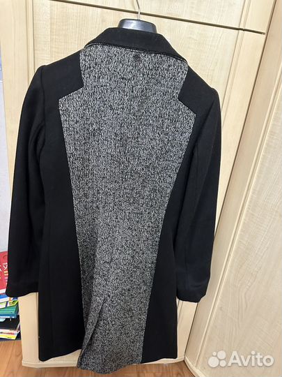 Пальто женское демисезонное 40 р