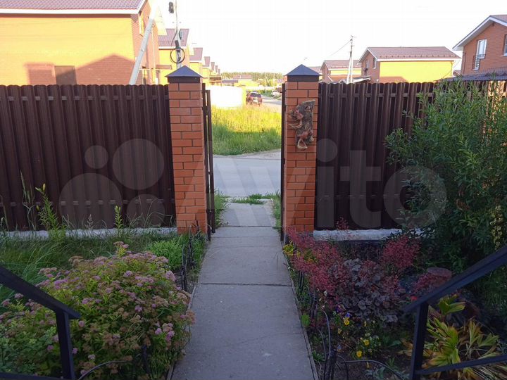 Дом 128 м² на участке 8 сот.