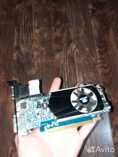 Видеокарта Nvidia hd6570