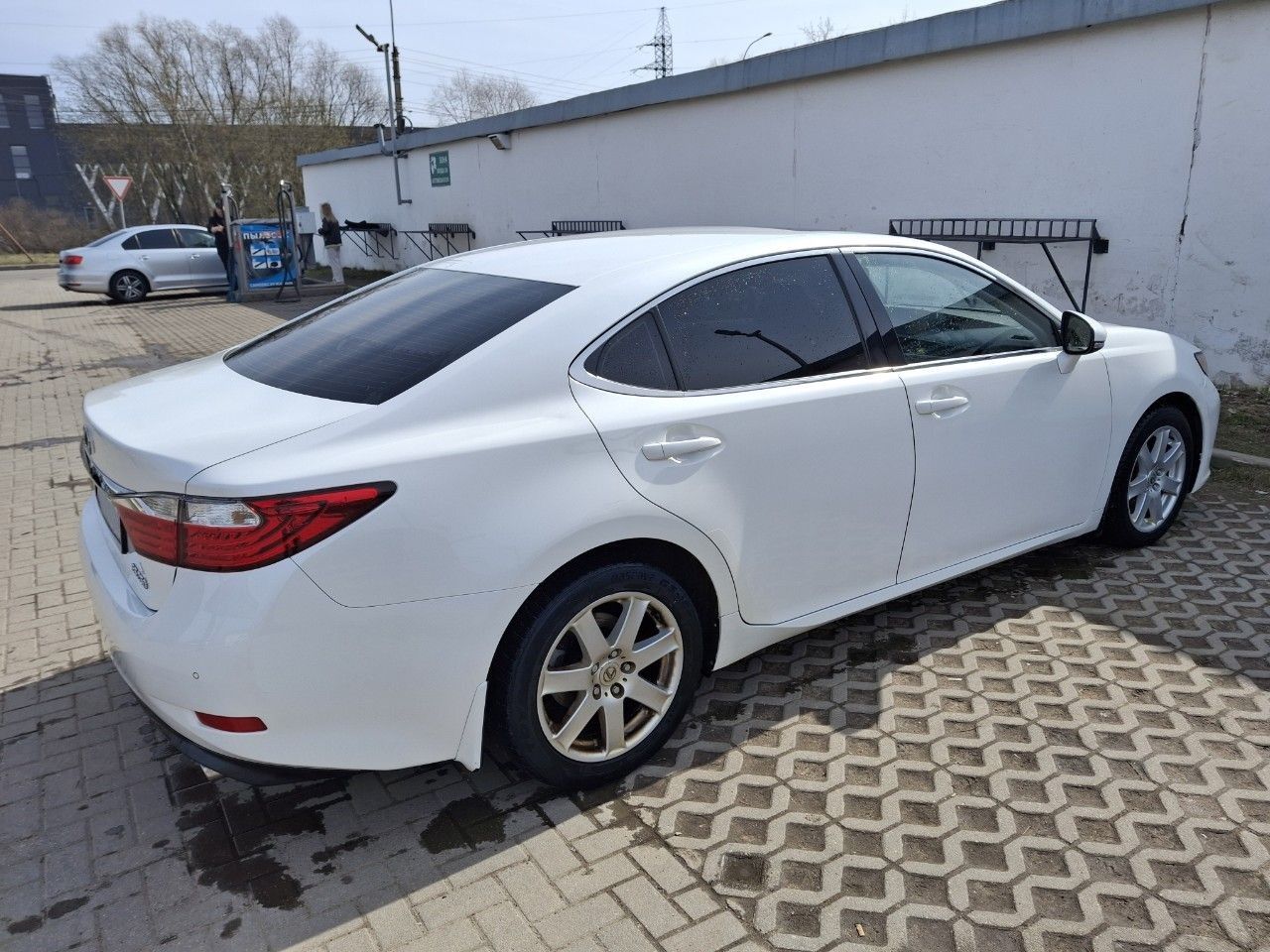 Lexus ES: фото владельца