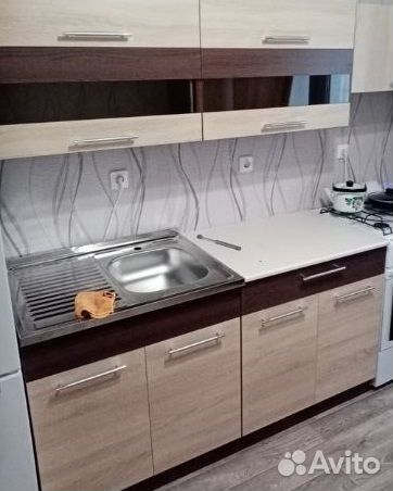 Вместительная кухня 2, метра