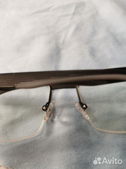 Очки с астигматическими линзами