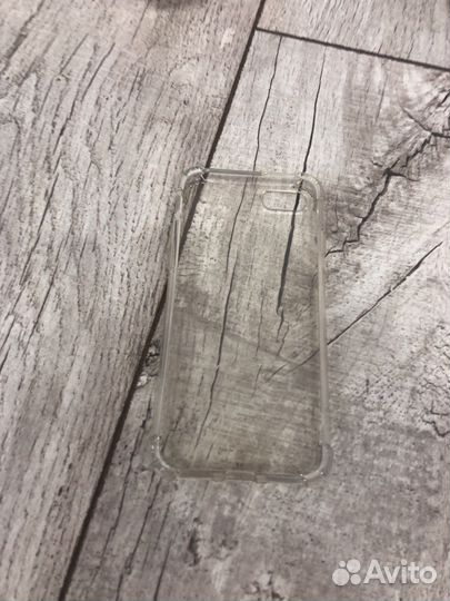 Чехол на iPhone 8