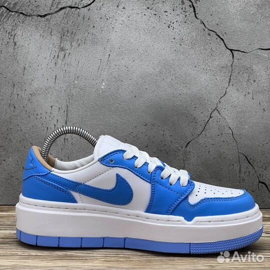 Кроссовки женские Nike Air Jordan 1 low