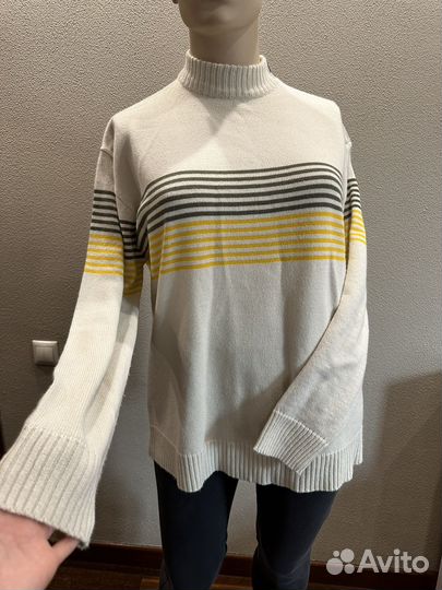 Бежевый свитер Angelo Litrico