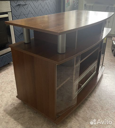 Тумба под телевизор