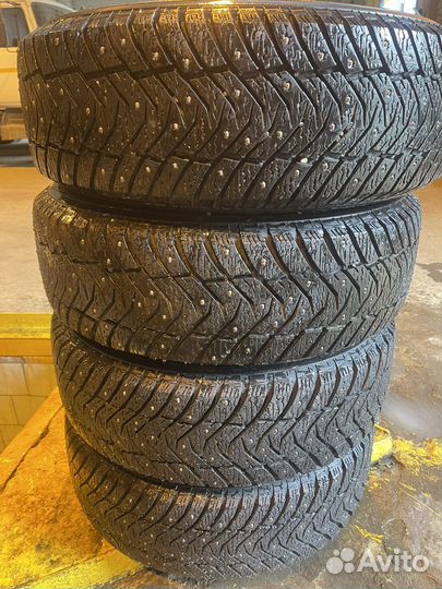 R16 Yokohama Ice Guard IG65 215/60, PCD 5x114.3 DIA 60.1