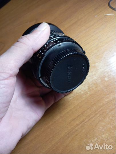 Объектив Nikon AF 24mm f/2.8 Nikkor