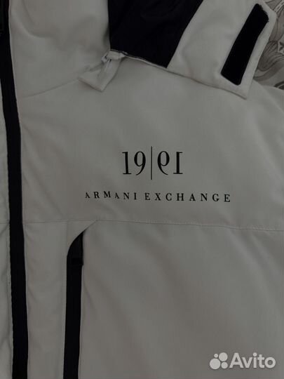 Пуховик Armani Exchange