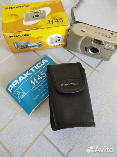 Плёночный фотоаппарат praktica M45