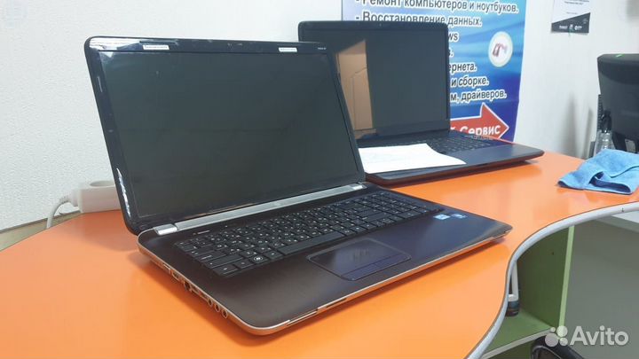 Ноутбук - Hewlett-Packard HP Pavilion dv7- 7DH