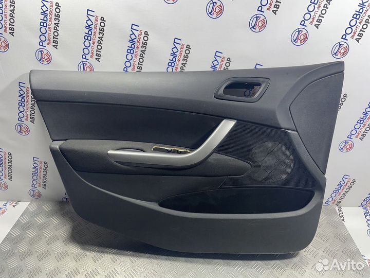 Обшивка двери Peugeot 308 (T7) I (2007–2011)