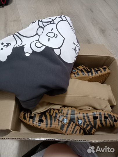 Обувь и одежда для сада