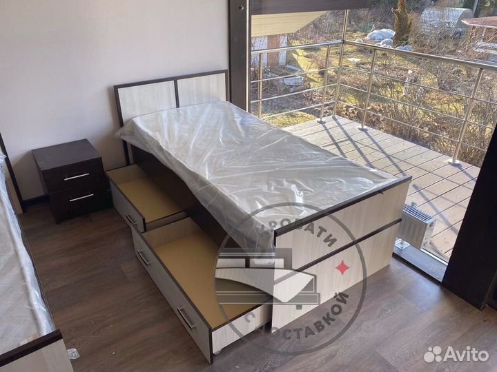 Кровать односпальная