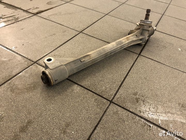 Рулевая рейка toyota rav4 30